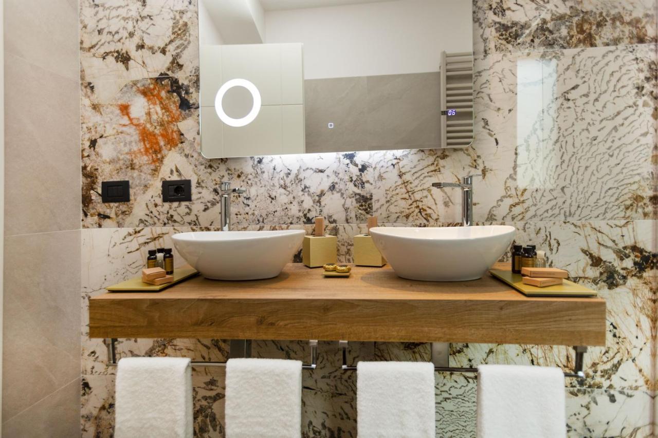 Hotel Donna Vi 4*