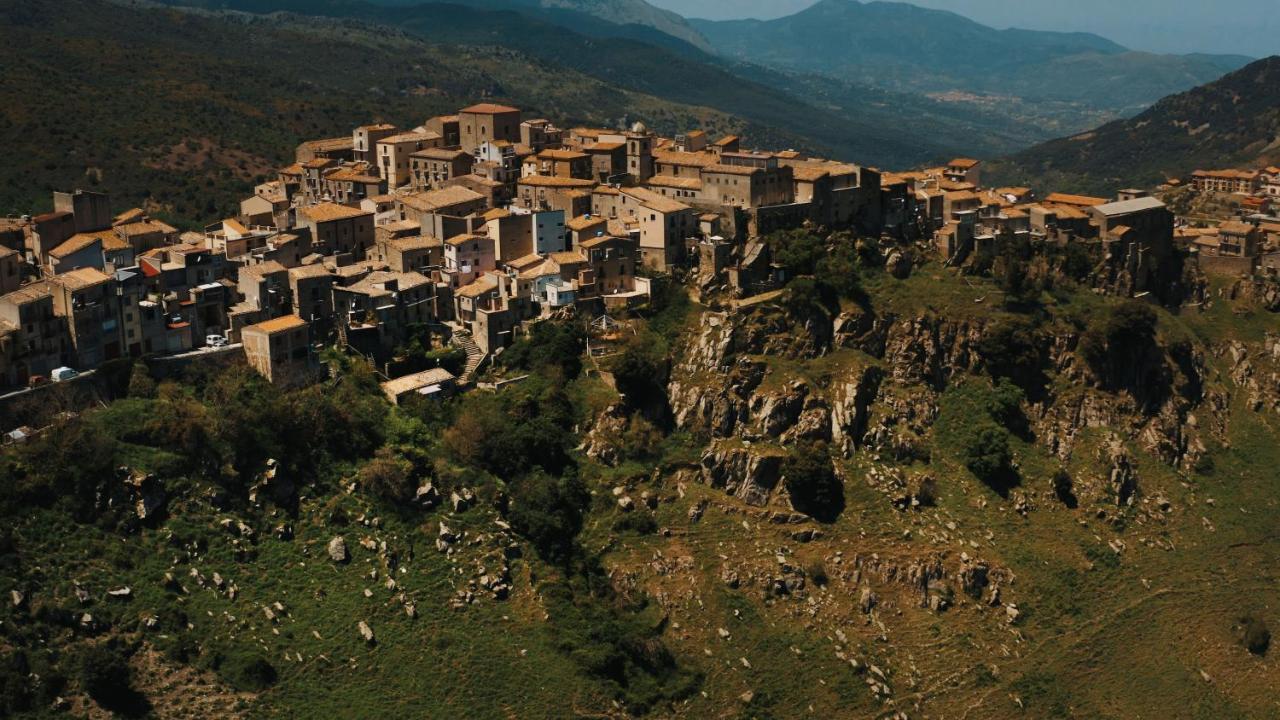 Hotel Donna Vì